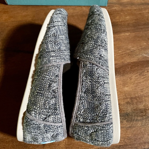✨Toms Cozy Alpargata 3.0 Slip-On Flats - Cement Chunky Cable Knit✨ NIB - Picture 5 of 13